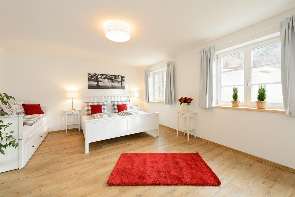 "Viktoria Apartments" - Annehmlichkeiten Von 4-Sterne Familien-Und Wellnesshotel Viktoria Koennen Mitgenutzt Werden Оберстдорф Номер фото