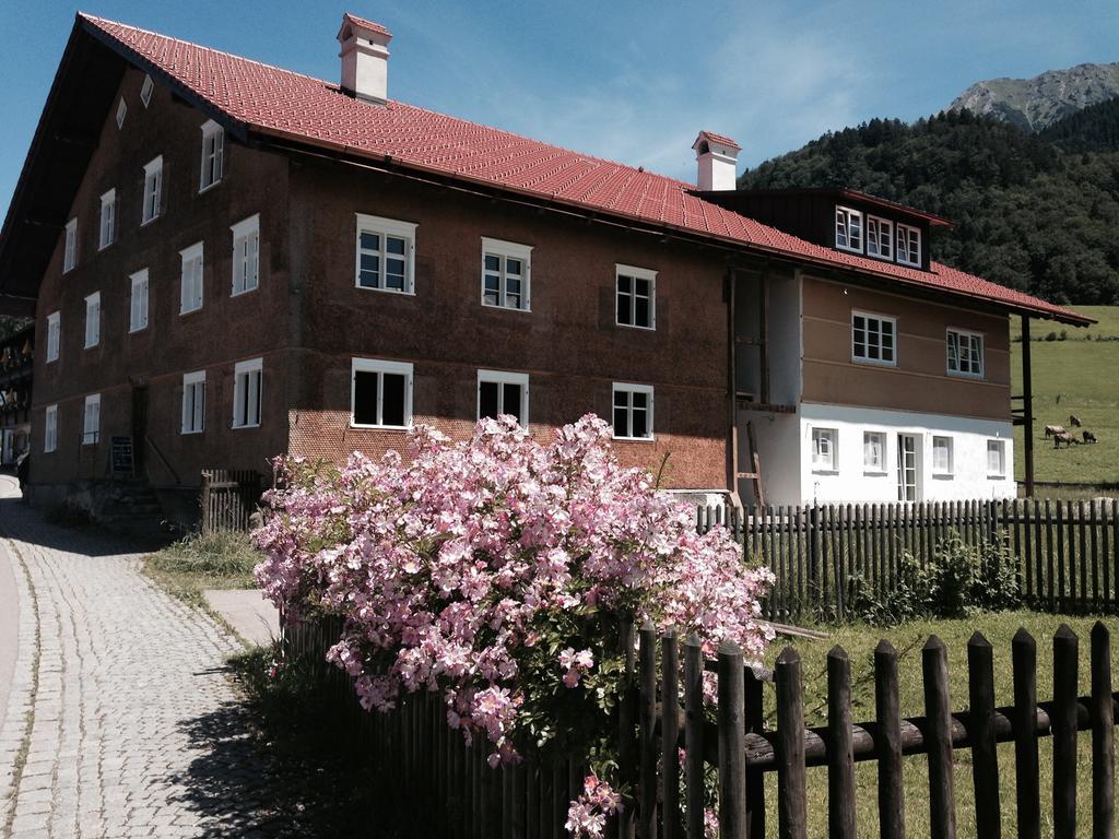 "Viktoria Apartments" - Annehmlichkeiten Von 4-Sterne Familien-Und Wellnesshotel Viktoria Koennen Mitgenutzt Werden Оберстдорф Екстер'єр фото